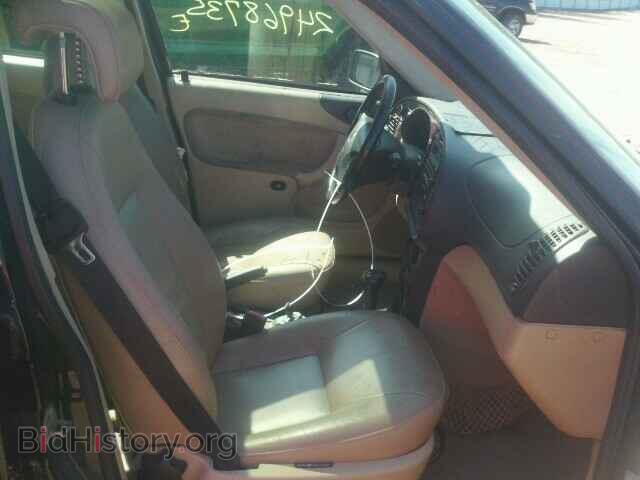 2000 SAAB 9 3 - VIN: YS3DD58H1Y2032011 - Photo 5