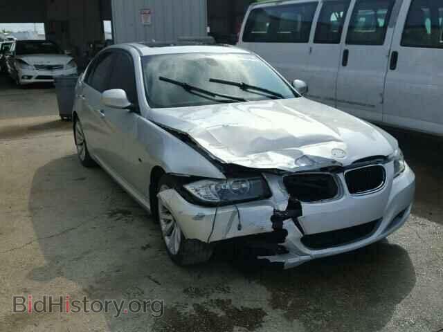Photo WBAPH77519NL84725 - BMW 3 SERIES 2009