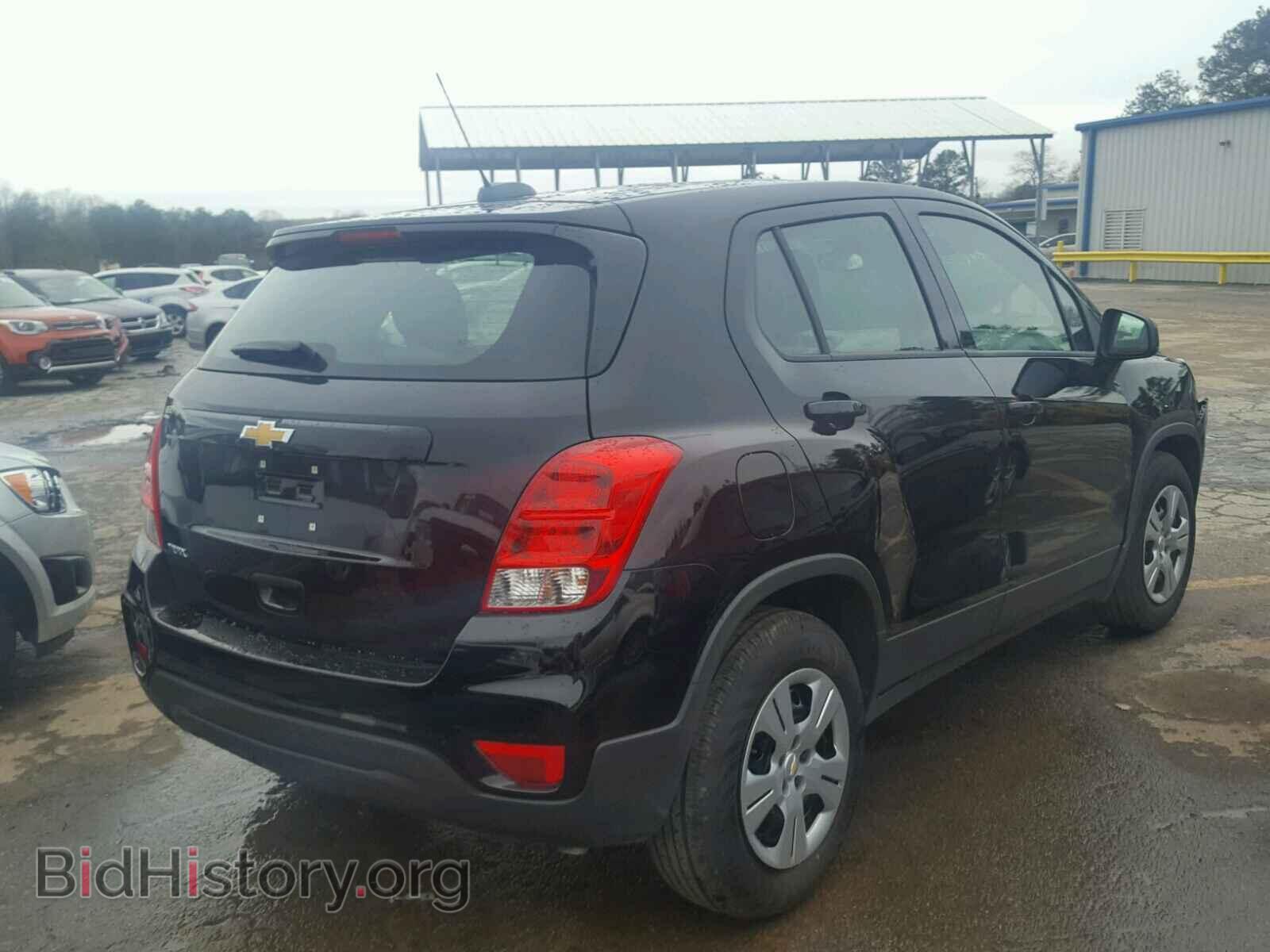 2017 CHEVROLET TRAX - VIN: 3GNCJKSB6HL236050 - Фото 4