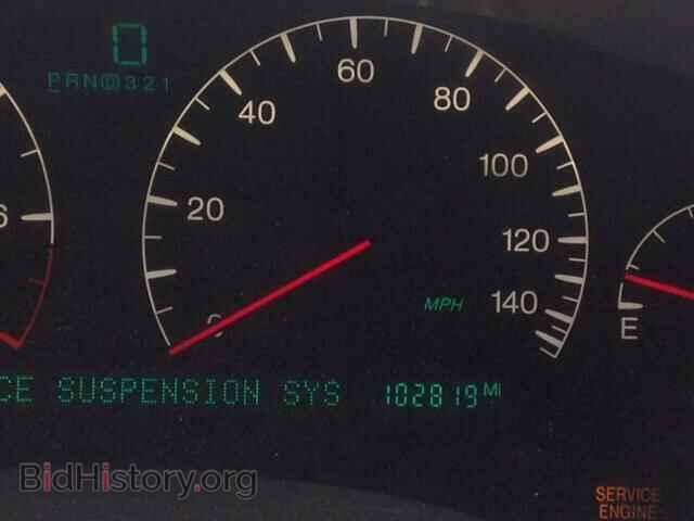 2001 CADILLAC DEVILLE - VIN: 1G6KF57921U299240 - Фото 8