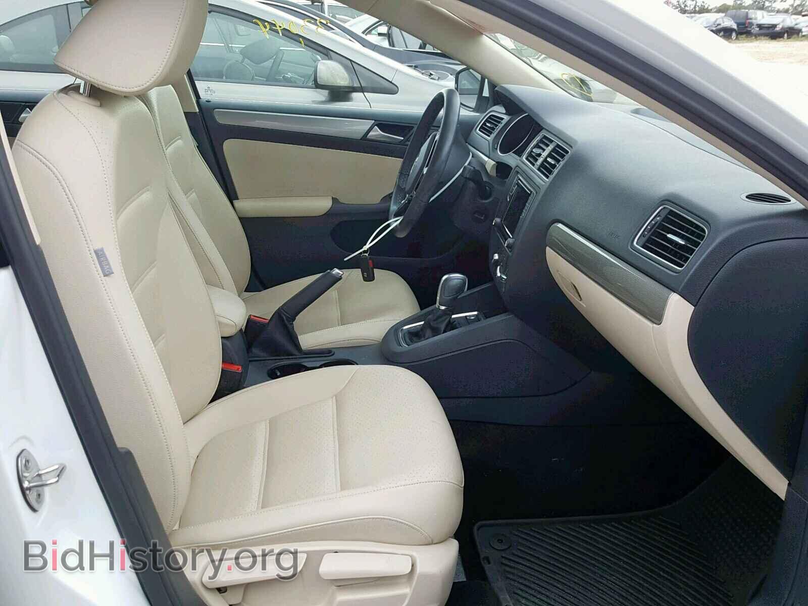 2017 VOLKSWAGEN JETTA - VIN: 3VWDB7AJ2HM358752 - Фото 5