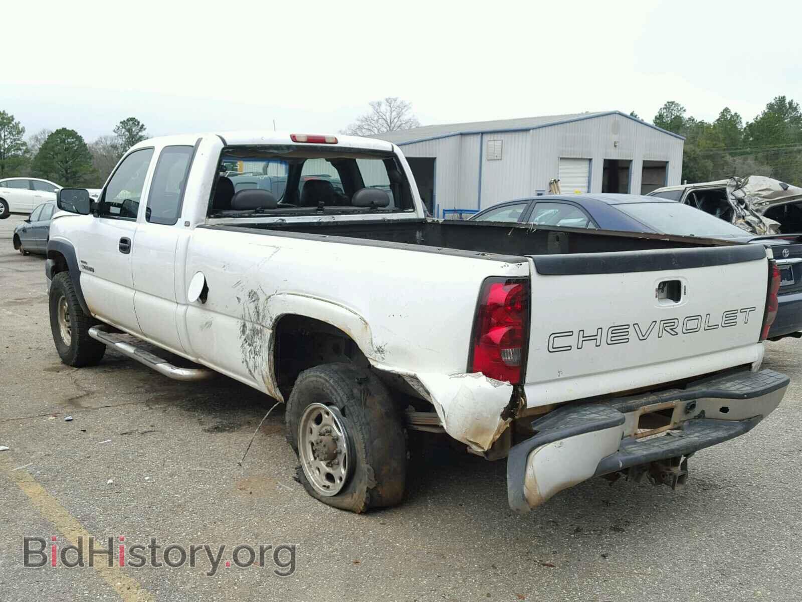 2005 CHEVROLET SILVERADO - VIN: 1GCHC29265E200577 - Фото 3