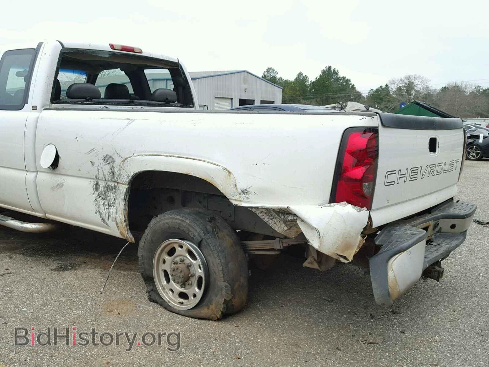 2005 CHEVROLET SILVERADO - VIN: 1GCHC29265E200577 - Фото 9