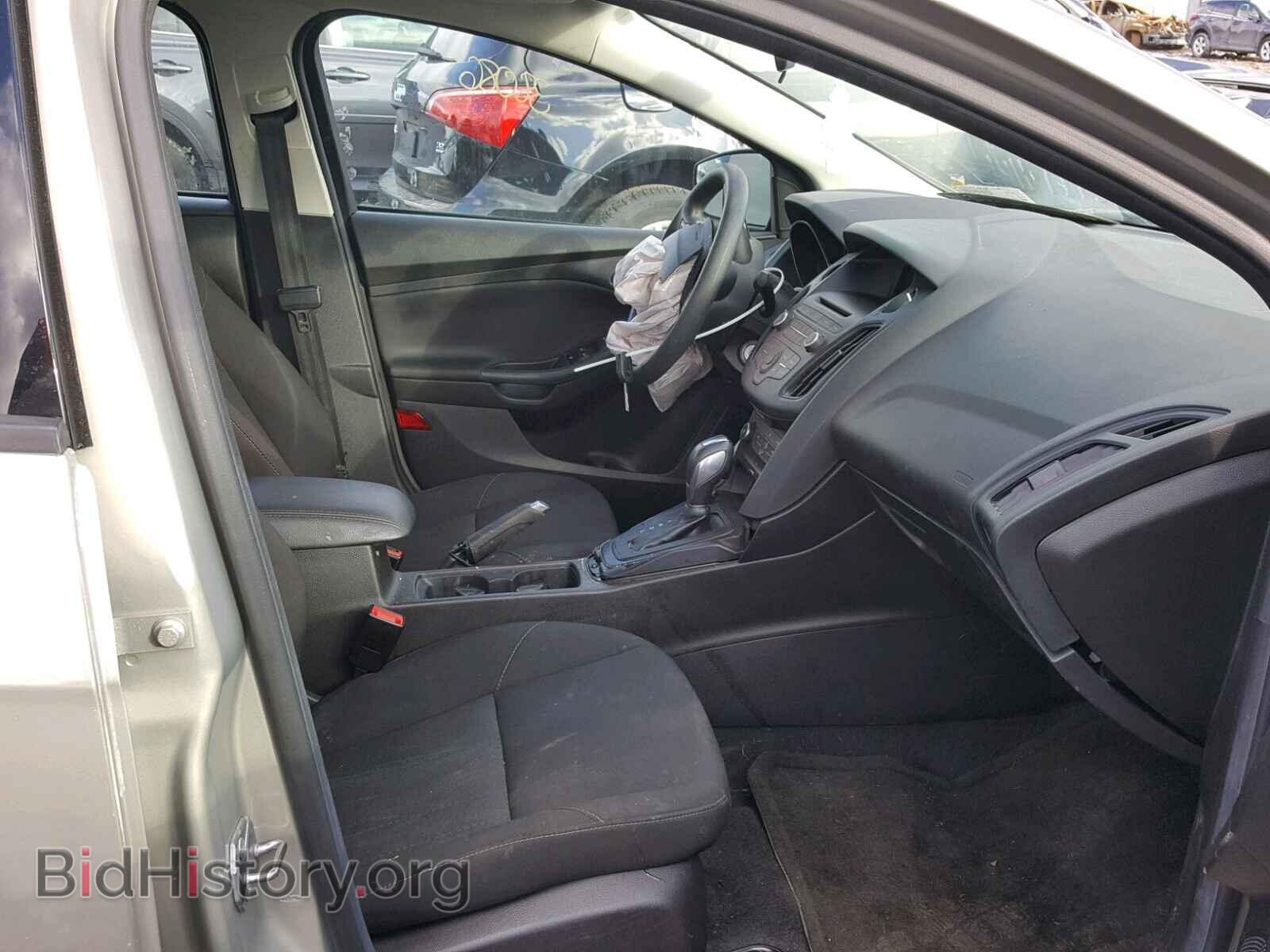 2016 FORD FOCUS - VIN: 1FADP3F24GL210607 - Фото 5