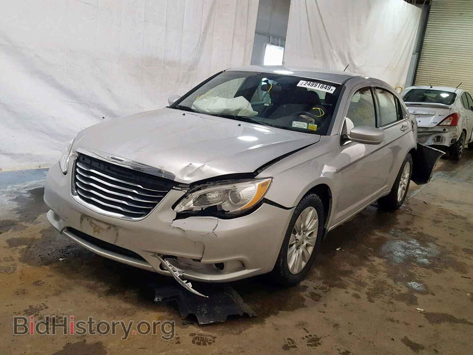 2012 CHRYSLER 200 - VIN: 1C3CCBAB7CN281712 - Photo 2