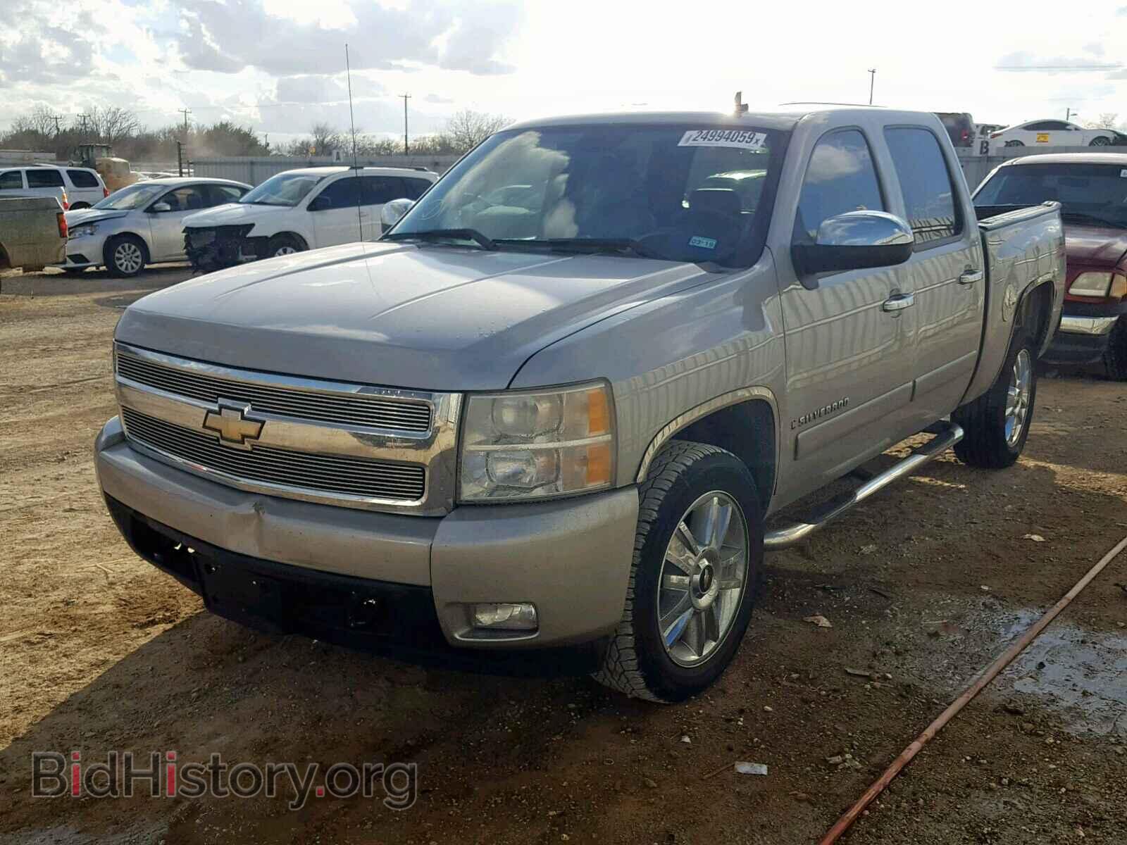 2007 CHEVROLET SILVERADO - VIN: 2GCEC130571675940 - Фото 2