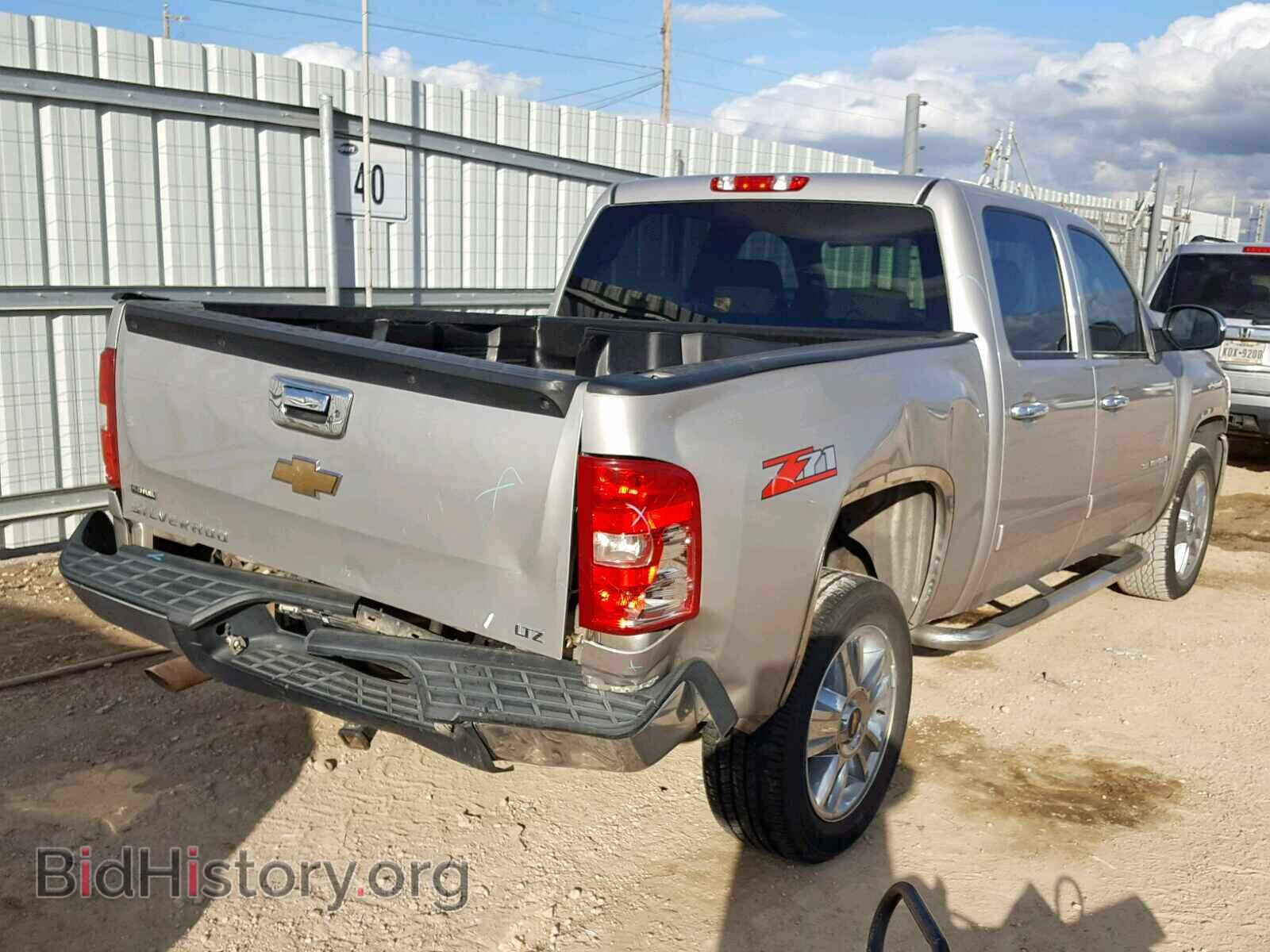 2007 CHEVROLET SILVERADO - VIN: 2GCEC130571675940 - Фото 4