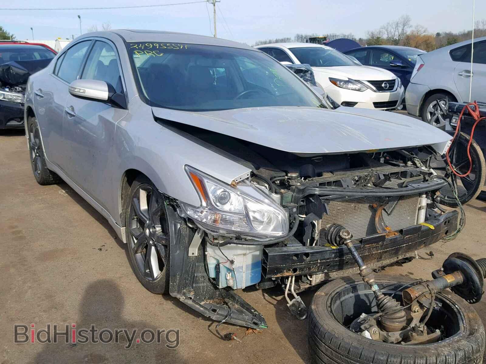 Photo  - NISSAN MAXIMA S 2013