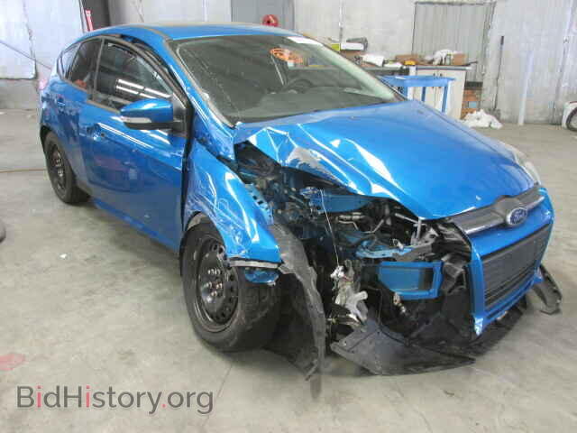Photo 1FAHP3K24CL258139 - FORD FOCUS 2012