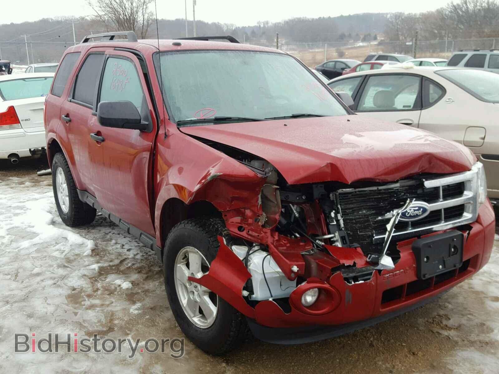 Фотография 1FMCU0D74BKB20900 - FORD ESCAPE 2011