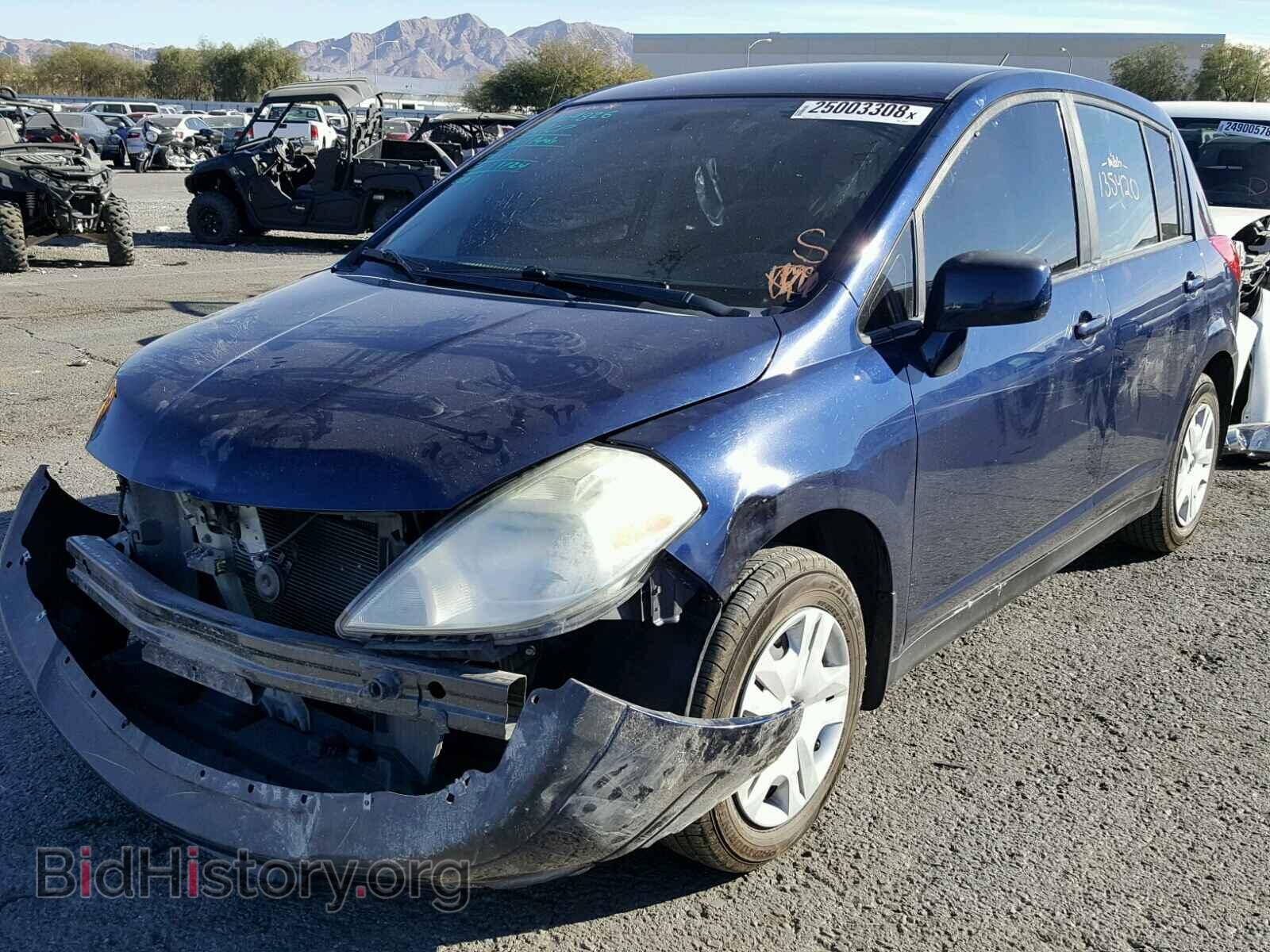 2009 NISSAN VERSA - VIN: 3N1BC13E19L352875 - Фото 2