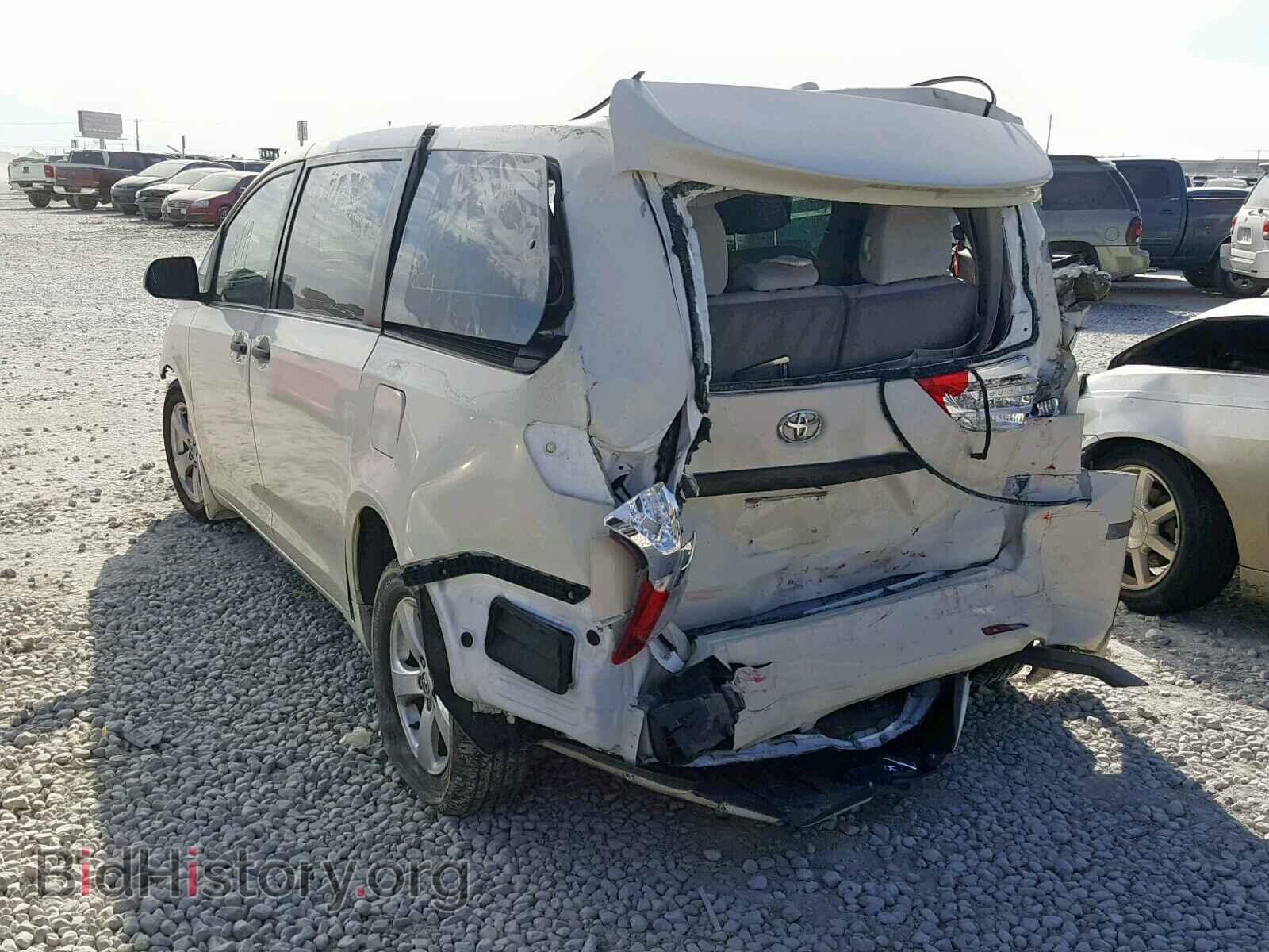 2013 TOYOTA SIENNA - VIN: 5TDZK3DC8DS404495 - Фото 3