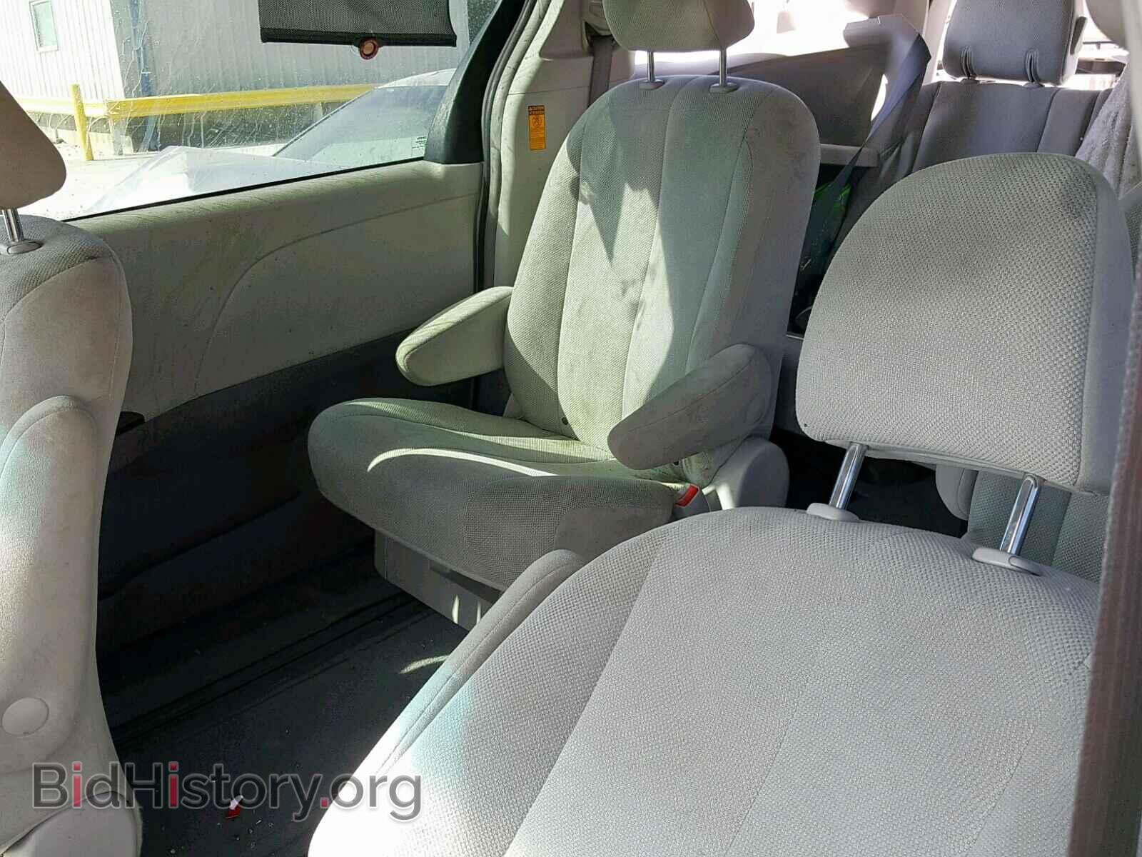 2013 TOYOTA SIENNA - VIN: 5TDZK3DC8DS404495 - Фото 6