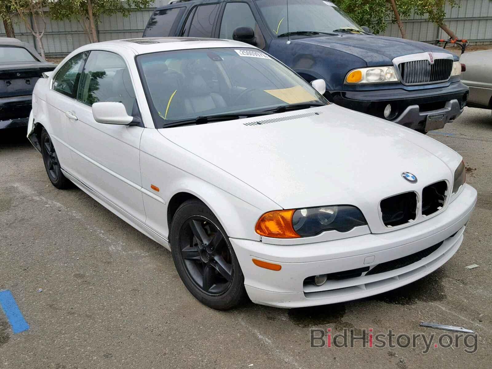 Photo WBABN73453PJ16093 - BMW 325 CI 2003