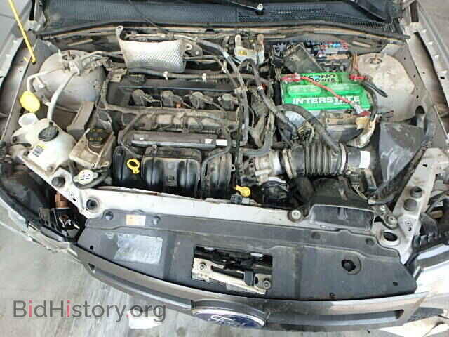 2010 FORD FOCUS - VIN: 1FAHP3CN5AW218883 - Photo 7