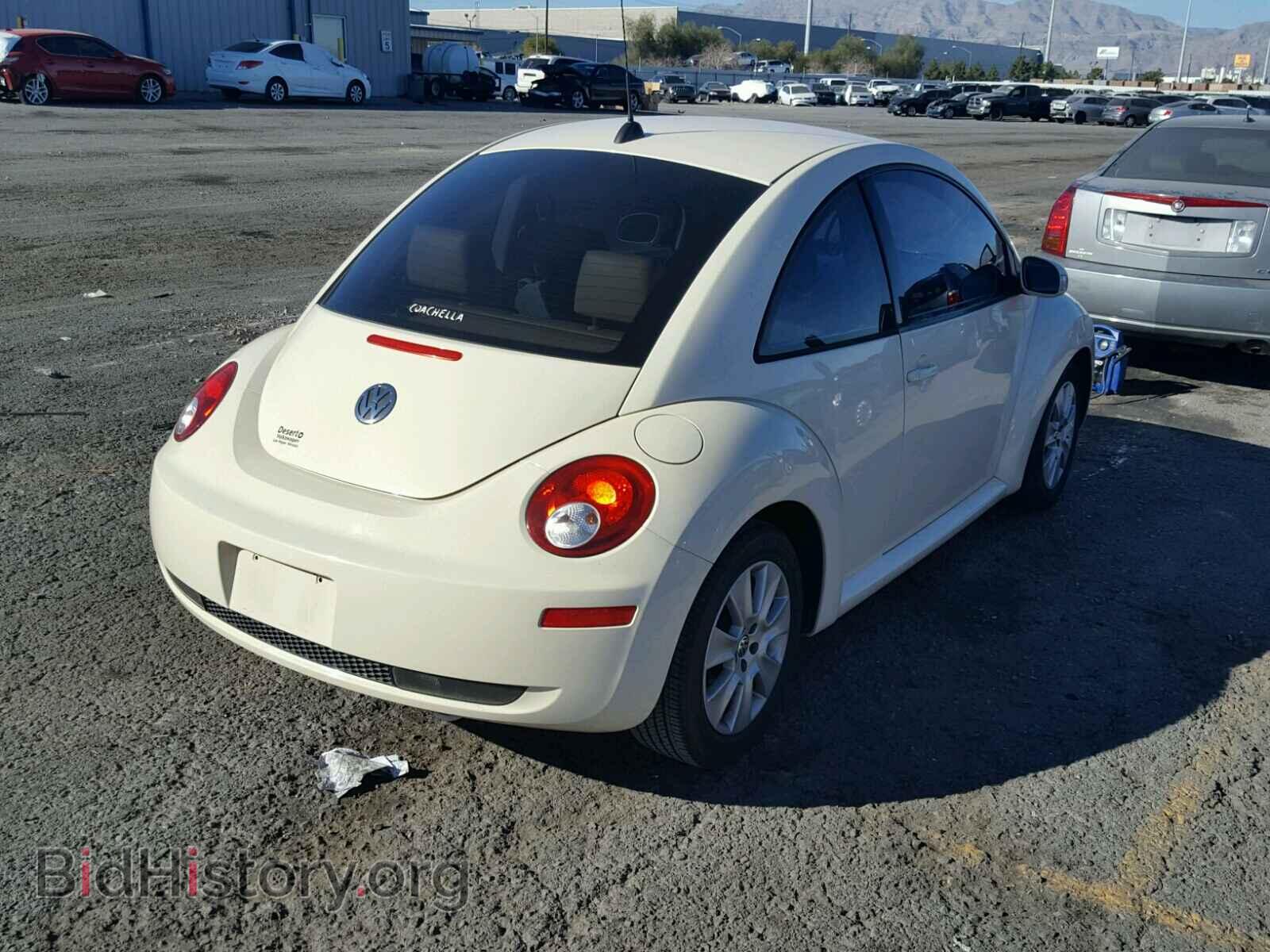 2008 VOLKSWAGEN BEETLE - VIN: 3VWPW31C48M525527 - Фото 4