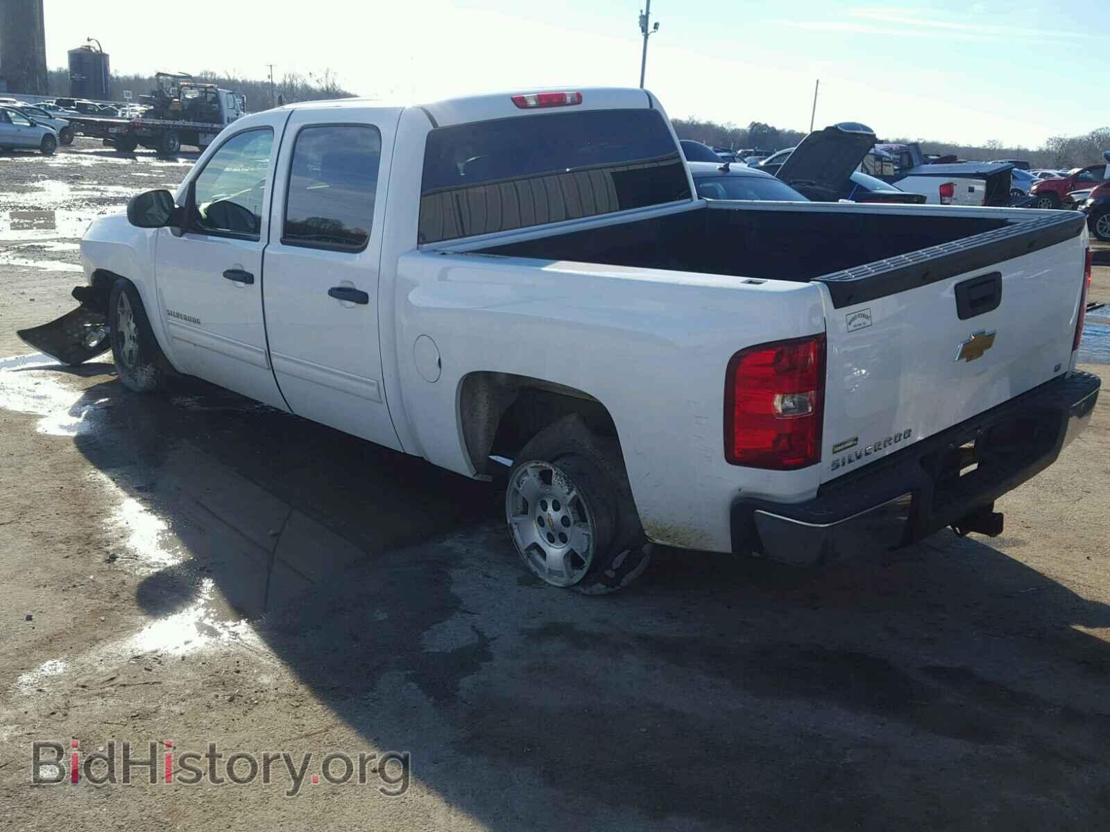 2011 CHEVROLET SILVERADO - VIN: 3GCPCSE04BG393901 - Фото 3