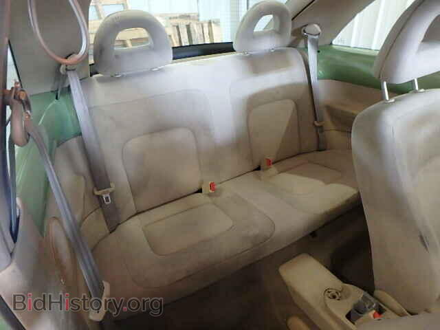 2000 VOLKSWAGEN BEETLE - VIN: 3VWCD21C4YM494360 - Фото 6
