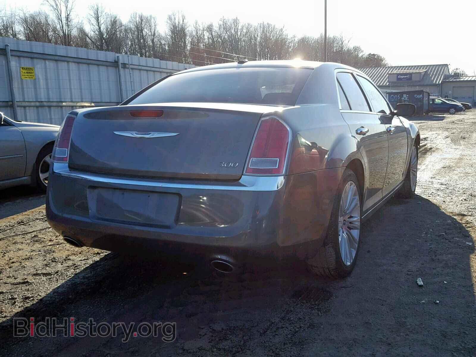 2012 CHRYSLER 300 - VIN: 2C3CCACG5CH205806 - Фото 4
