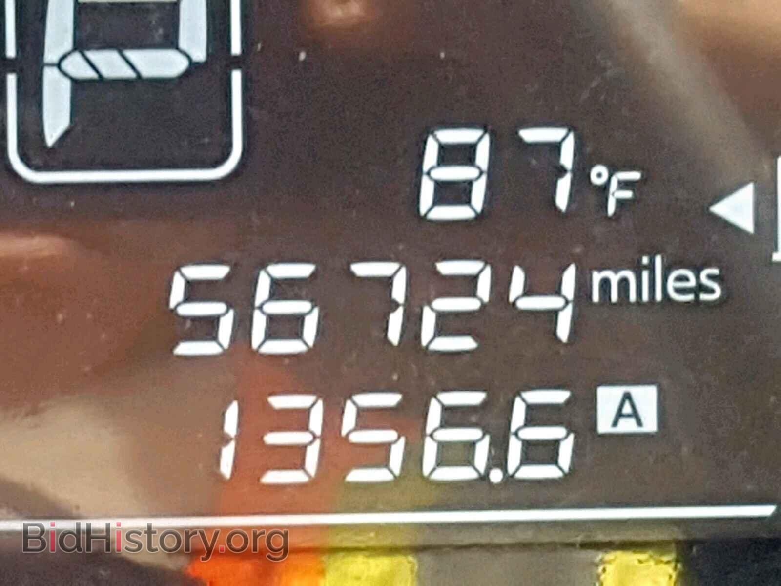 2016 NISSAN VERSA - VIN: 3N1CE2CP9GL361018 - Фото 8