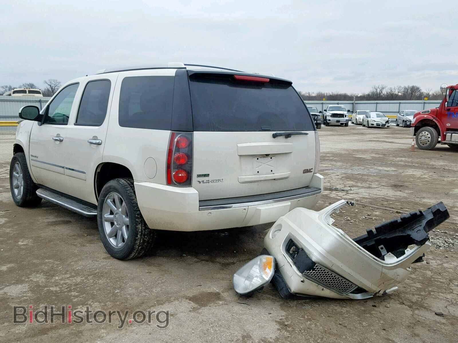 2011 GMC YUKON DENA - VIN: 1GKS2EEF2BR390258 - Фото 3