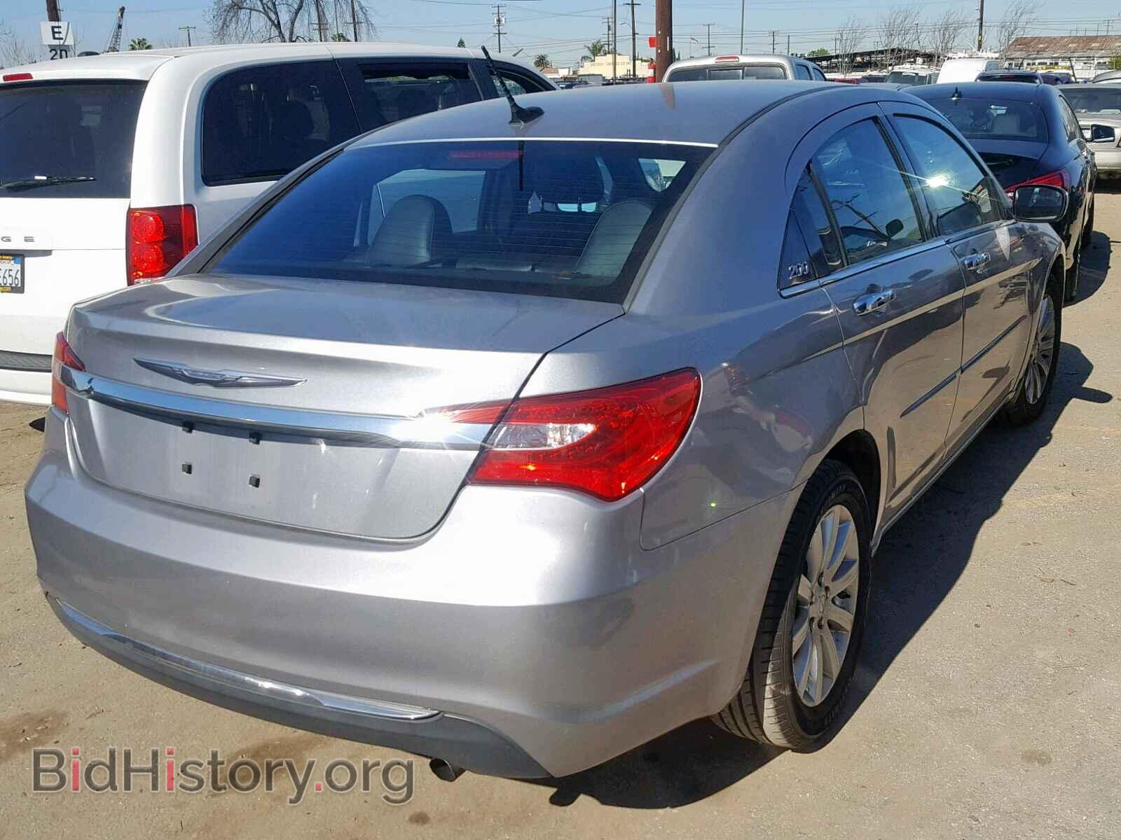2013 CHRYSLER 200 - VIN: 1C3CCBCB5DN654213 - Фото 4