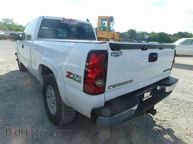 2005 CHEVROLET SILVERADO - VIN: 1GCEK19B25E118300 - Фото 3