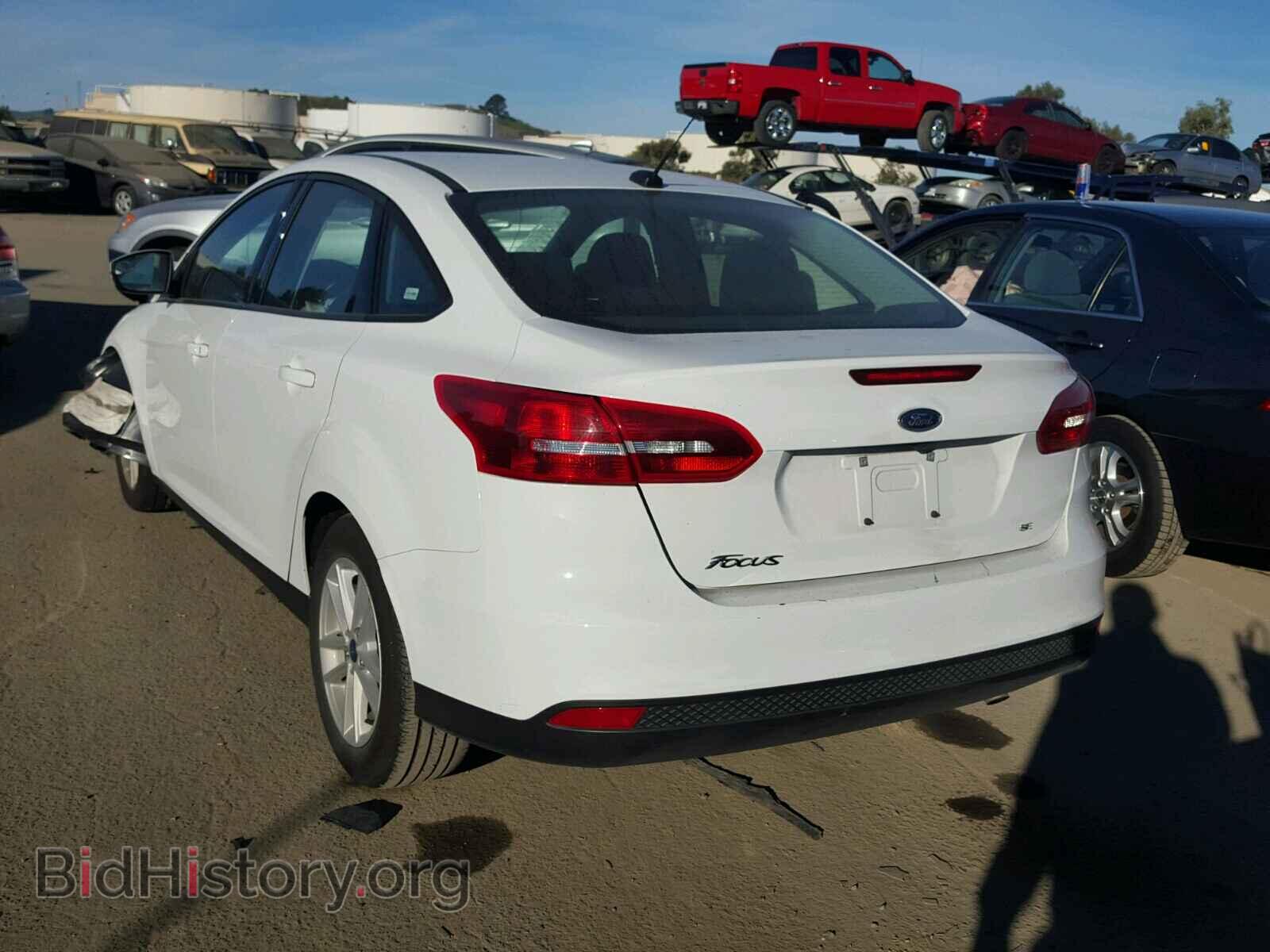 2017 FORD FOCUS - VIN: 1FADP3F24HL231524 - Photo 3