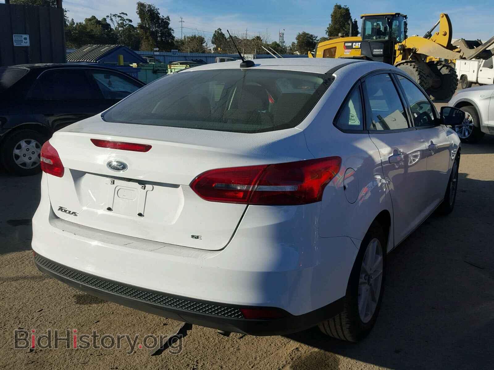 2017 FORD FOCUS - VIN: 1FADP3F24HL231524 - Photo 4
