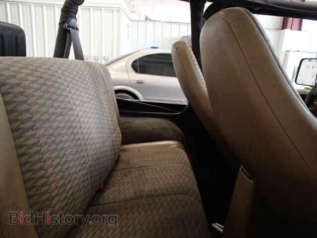 2000 JEEP WRANGLER - VIN: 1J4FA49S5YP751868 - Фото 6
