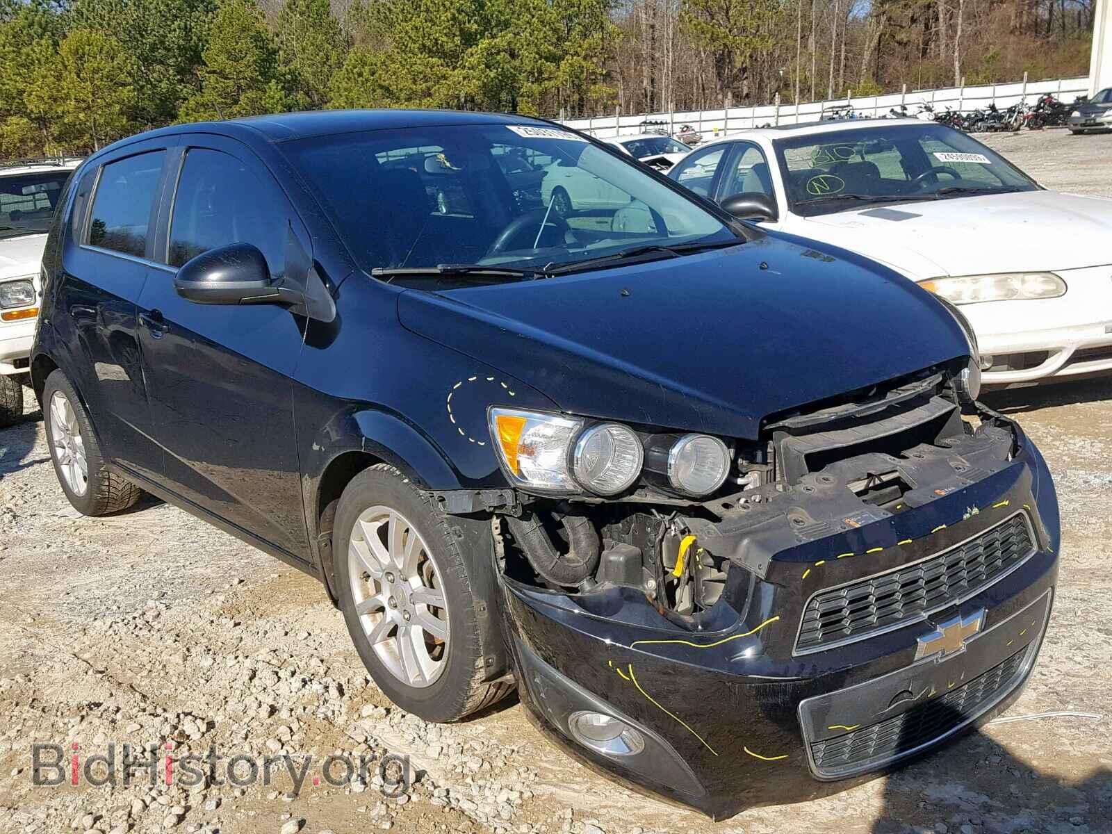 Photo  - CHEVROLET SONIC 2012