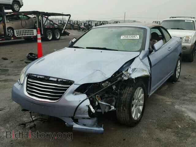 2013 CHRYSLER 200 - VIN: 1C3BCBEBXDN526610 - Фото 2
