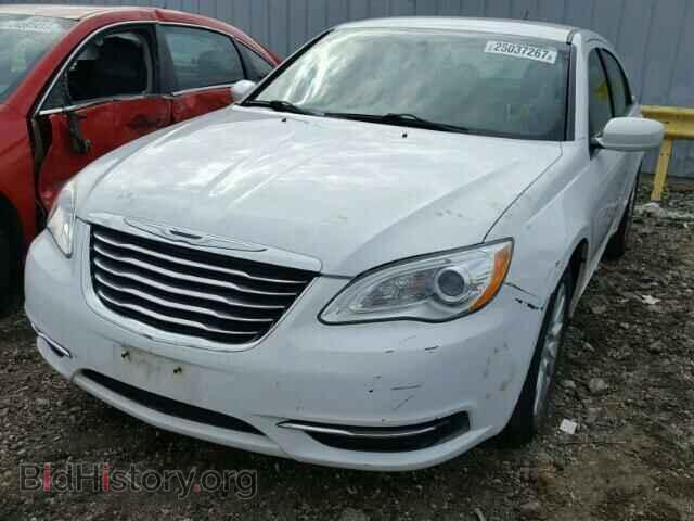 2014 CHRYSLER 200 - VIN: 1C3CCBAB0EN122162 - Фото 2