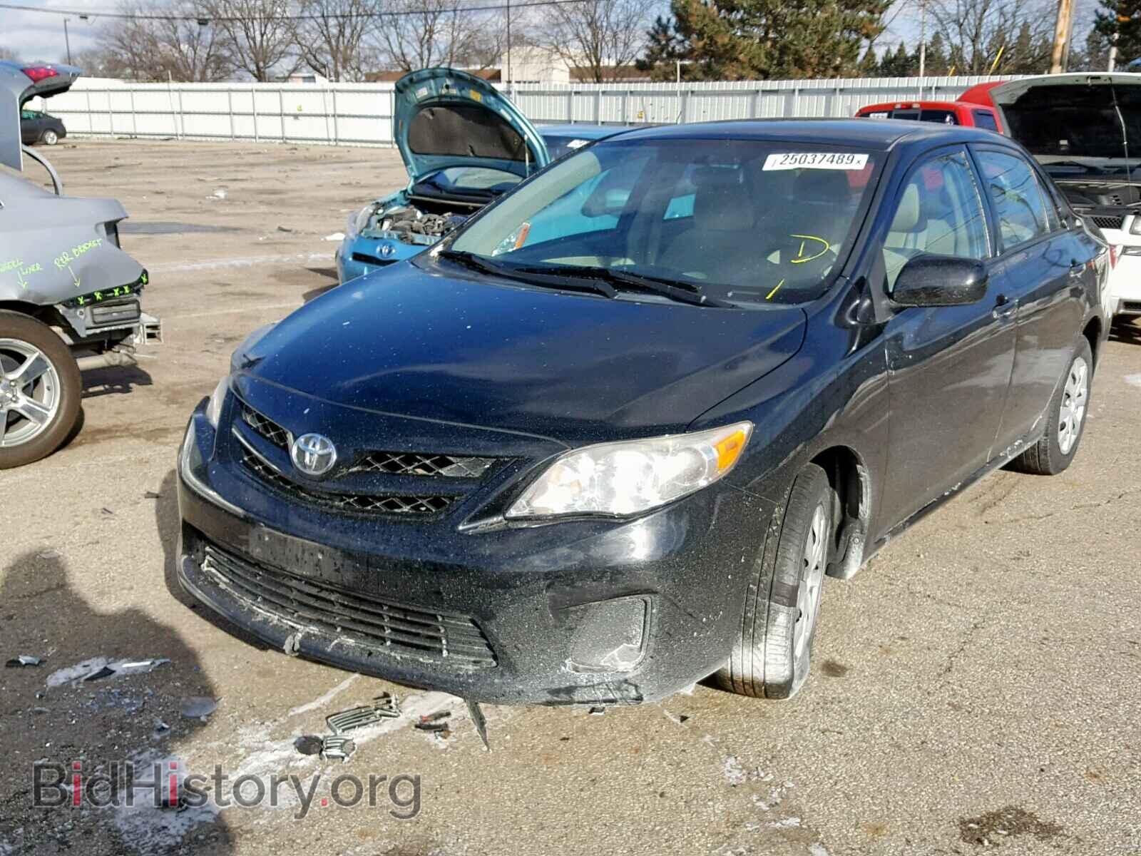 2011 TOYOTA COROLLA BA - VIN: 2T1BU4EE6BC570070 - Фото 2