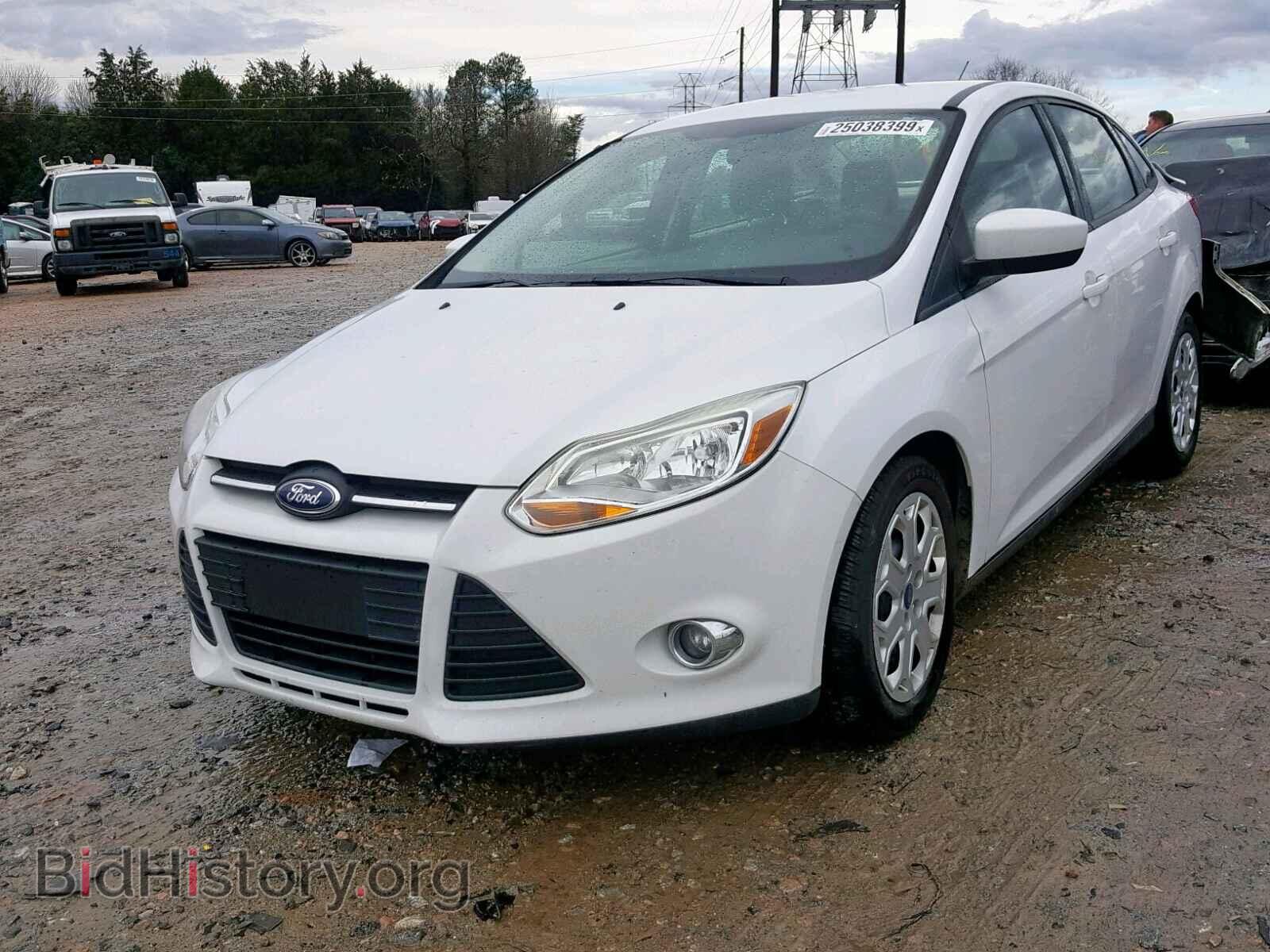 2012 FORD FOCUS - VIN: 1FAHP3F28CL117584 - Фото 2