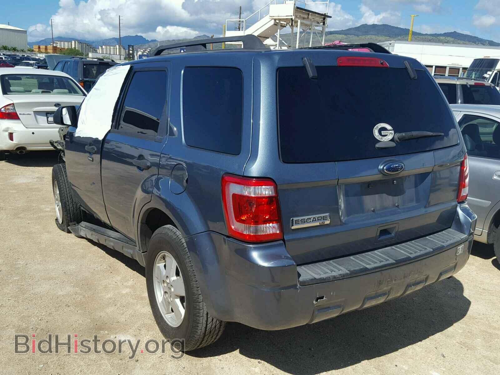 2011 FORD ESCAPE - VIN: 1FMCU0D70BKB25656 - Фото 3