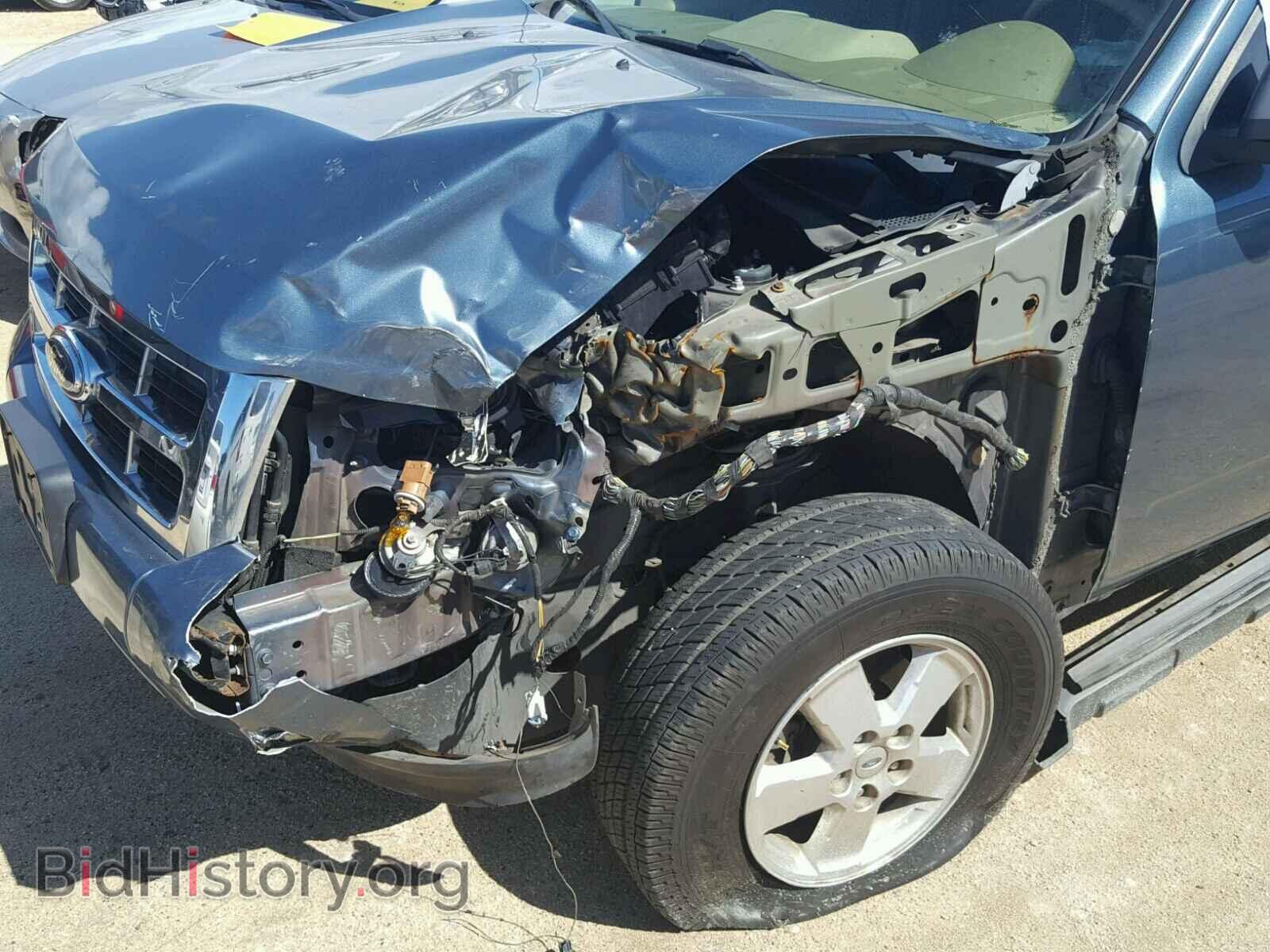 2011 FORD ESCAPE - VIN: 1FMCU0D70BKB25656 - Фото 9