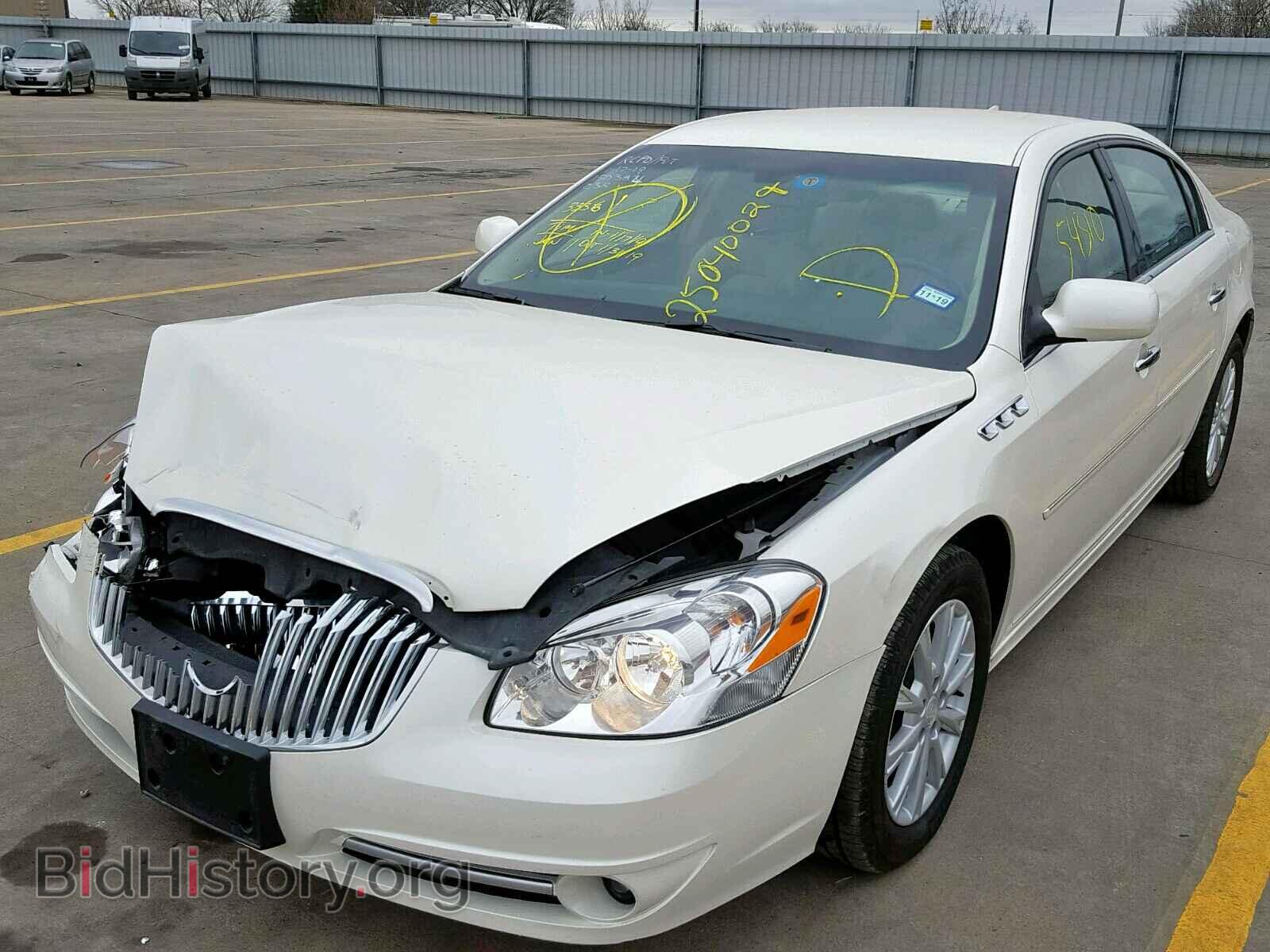2011 BUICK LUCERNE - VIN: 1G4HC5EM2BU126256 - Фото 2