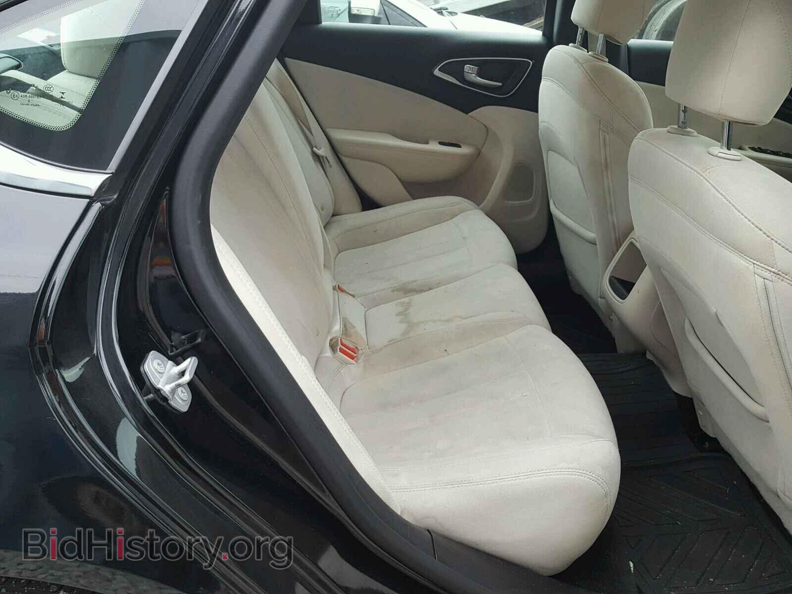 2016 CHRYSLER 200 - VIN: 1C3CCCAB5GN136003 - Фото 6