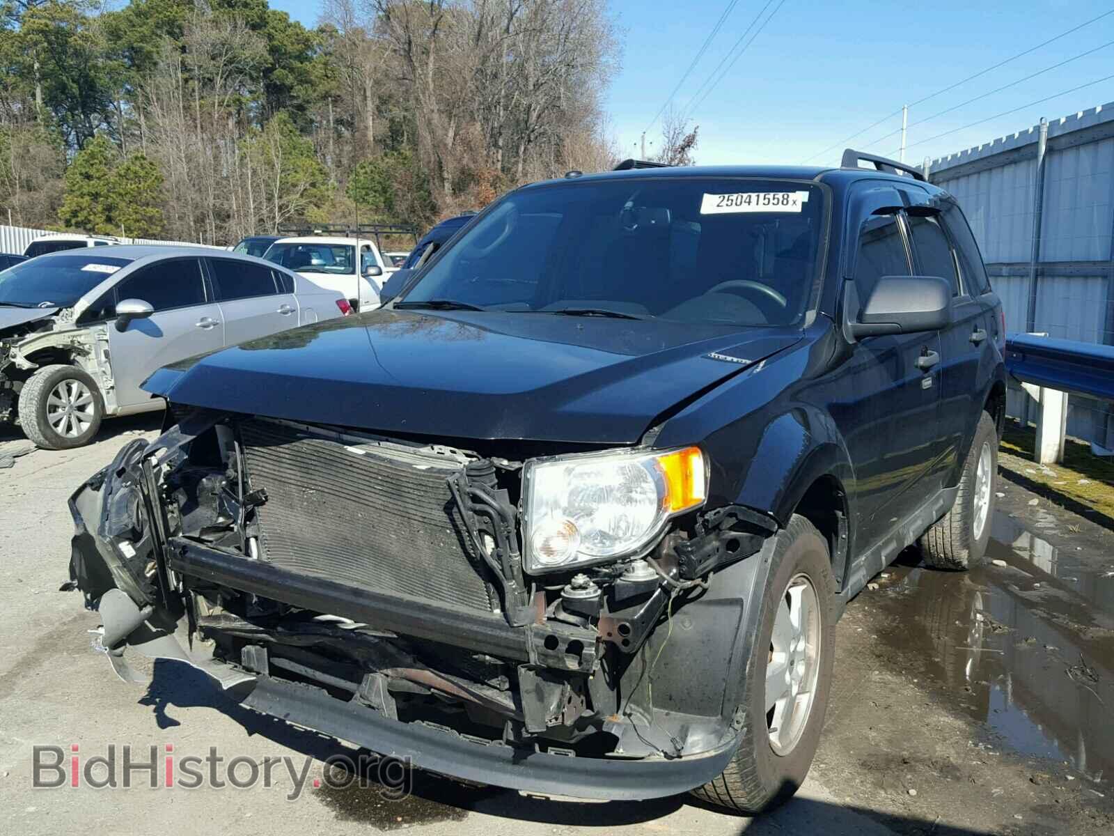 2011 FORD ESCAPE - VIN: 1FMCU0DGXBKB09562 - Фото 2