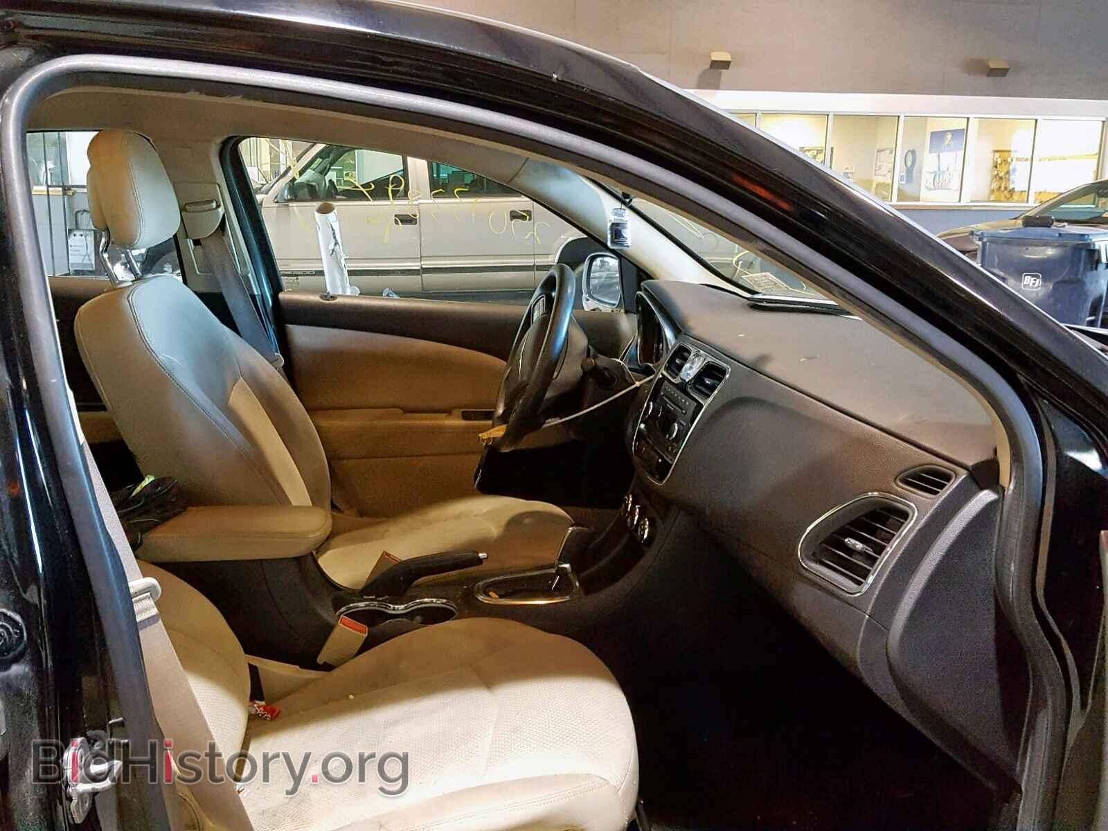 2014 CHRYSLER 200 - VIN: 1C3CCBAB4EN122066 - Photo 5