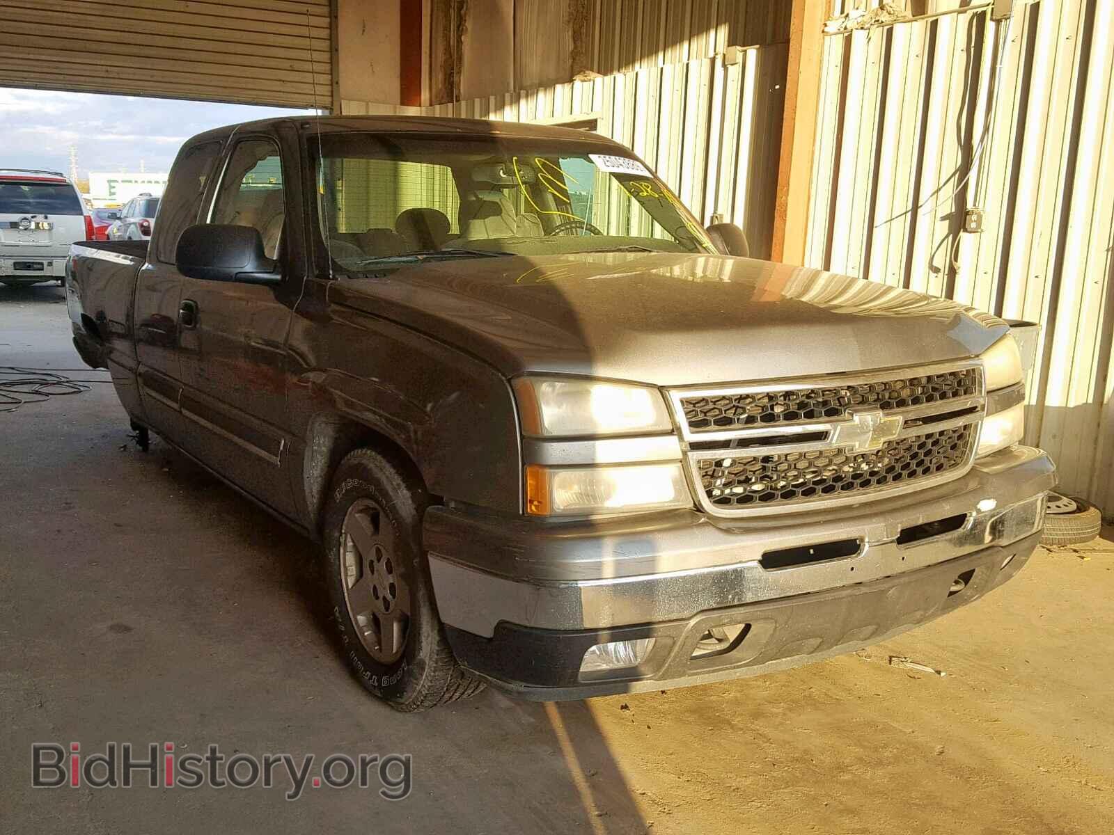 Photo 1GCEC19V76Z226333 - CHEVROLET SILVERADO 2006
