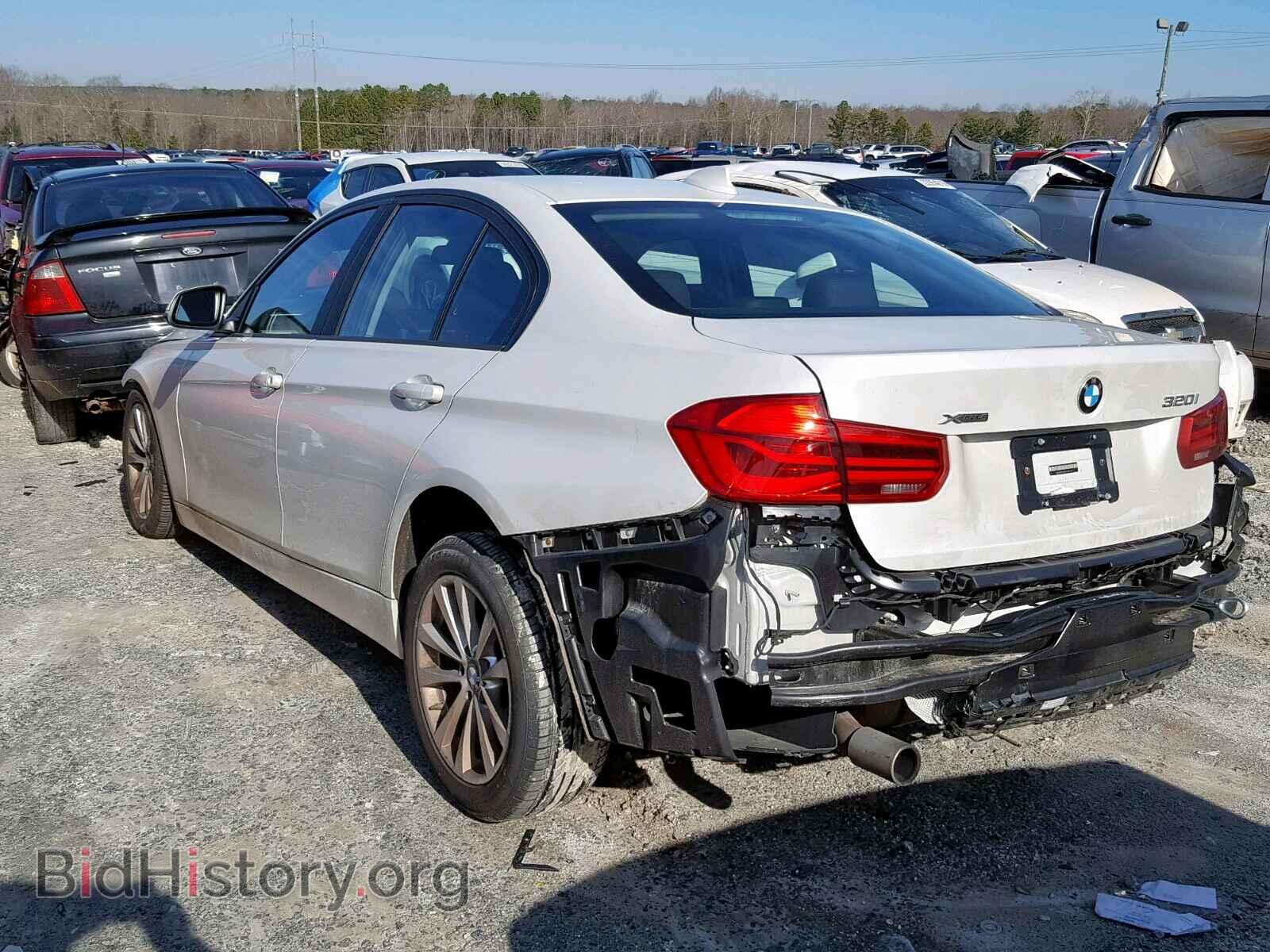 2016 BMW 3 SERIES - VIN: WBA8E5G50GNU19463 - Photo 3