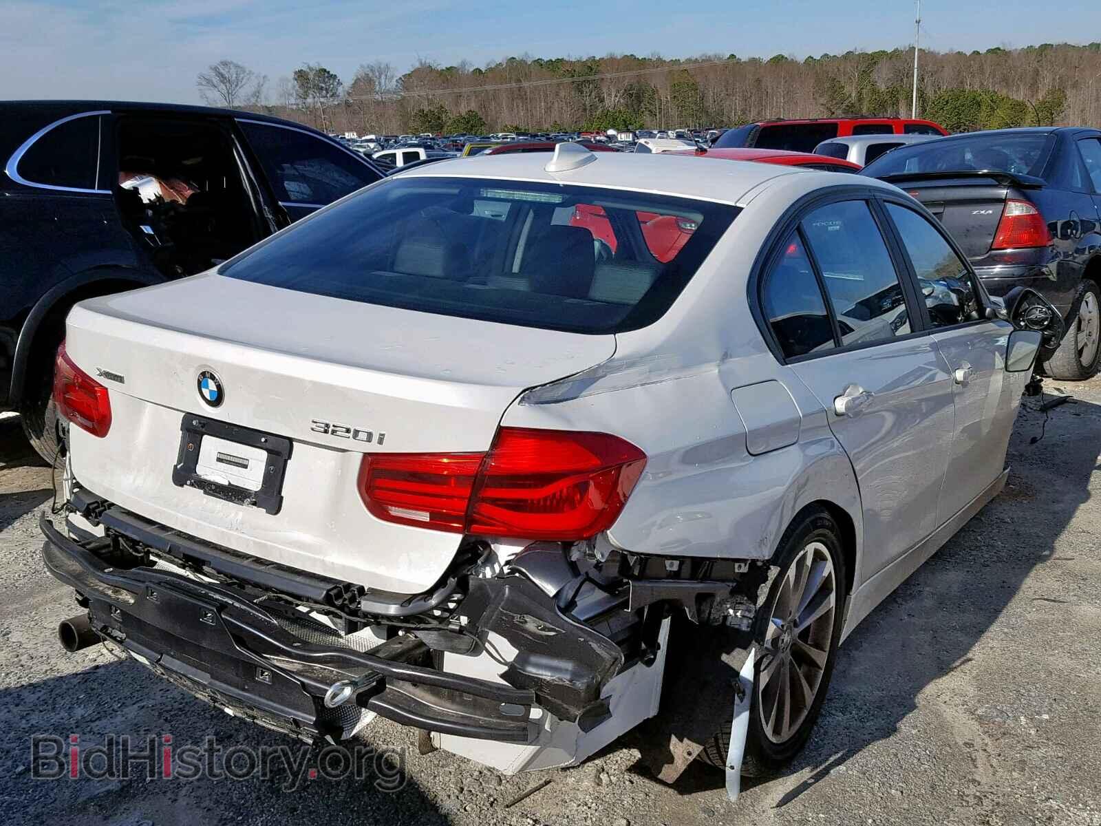 2016 BMW 3 SERIES - VIN: WBA8E5G50GNU19463 - Photo 4