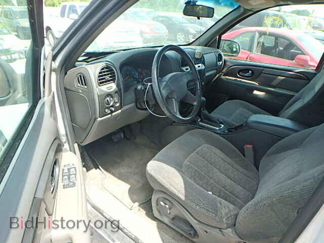 2004 GMC ENVOY - VIN: 1GKDS13S142197869 - Photo 9