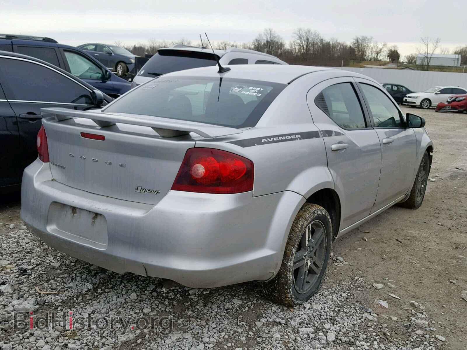 2011 DODGE AVENGER - VIN: 1B3BD4FB2BN534248 - Фото 4