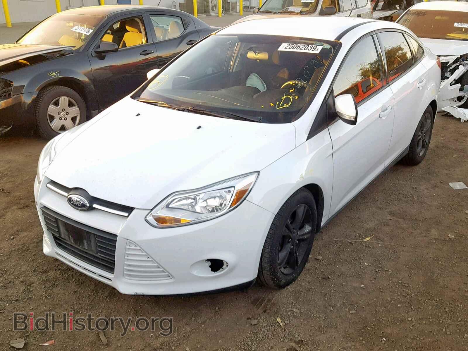 2014 FORD FOCUS SE - VIN: 1FADP3F23EL413906 - Фото 2