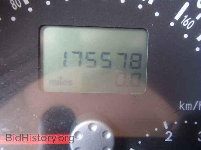 2000 VOLKSWAGEN BEETLE - VIN: 3VWCF21C2YM426018 - Фото 8
