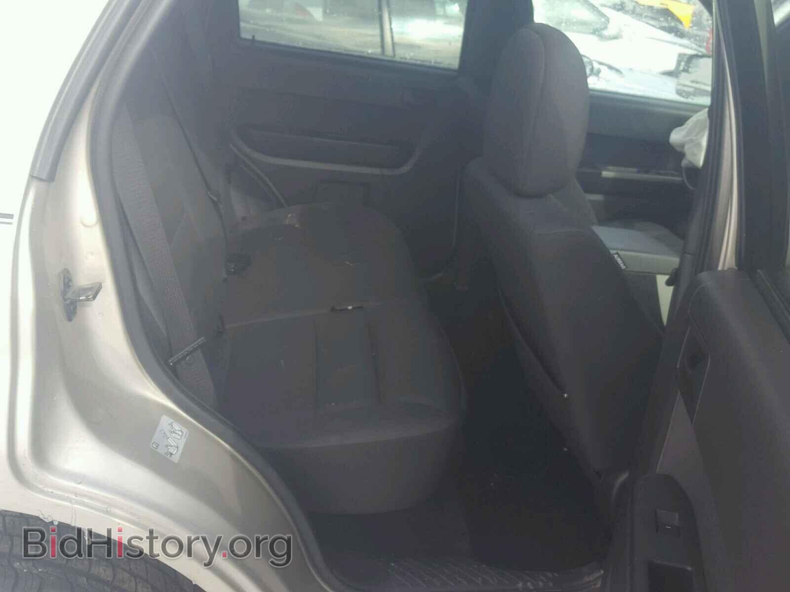 2011 FORD ESCAPE - VIN: 1FMCU9D76BKC49676 - Фото 6