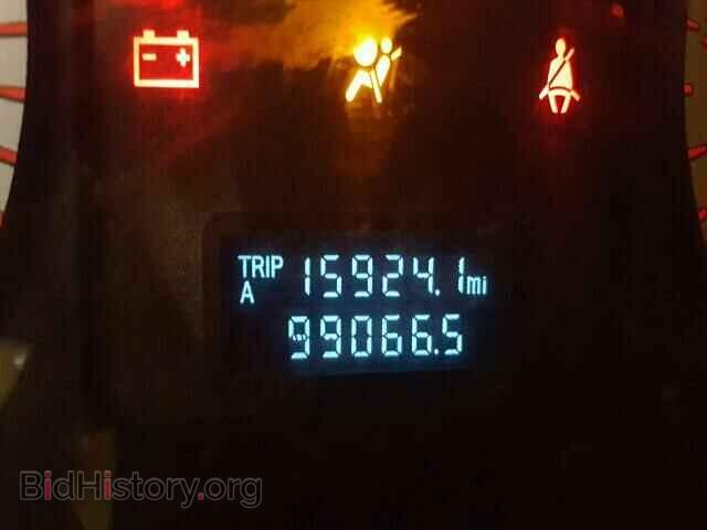 2010 MAZDA TRIBUTE - VIN: 4F2CY0C78AKM02093 - Фото 8